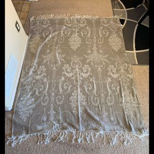 Jaclyn Smith tanish/greyish blanket with fringe